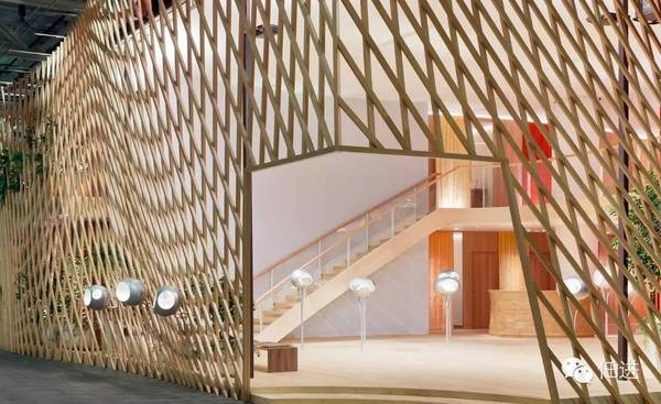 “奧斯卡”巴塞爾鐘表珠寶展廳設計大牌精彩放(圖11) “奧斯卡”巴塞爾鐘表珠寶展廳設計大牌精彩放(圖11)